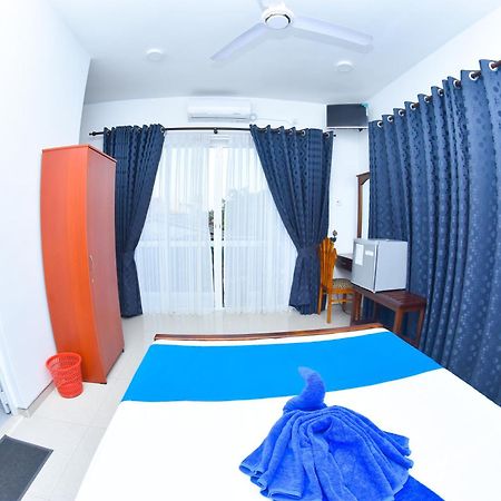 Nebula Residence Негомбо Екстер'єр фото